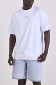 תמונת דוגמן קידמית של חולצת טי