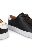 נעלי סניקרס מעור עם עקב קונטרסטי בשחור POLO RALPH LAUREN