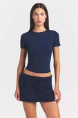 תמונת דוגמן קידמית של T-SHIRT