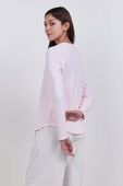 תמונת דוגמן אחורית של Love Long-Sleeve Shirt