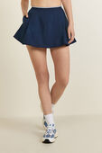 תמונת דוגמן קידמית של Perforated Narrow Waistband Tennis Skirt