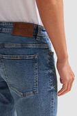 מכנסי ג'ינס בגזרת סלים BOSS