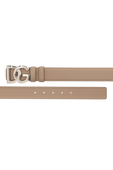 תמונת תקריב של חגורת עור