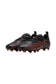 תמונת תקריב של נעלי כדורגל פיוטצ'ר 9 פליי