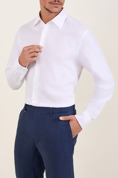 חולצת כפתורים