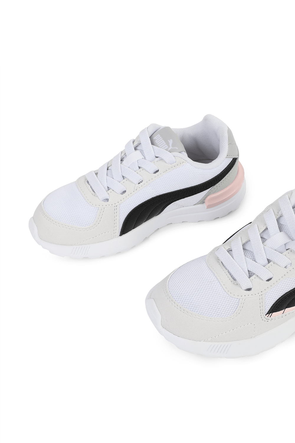 מידות 28-35 נעלי סניקרס בצבעי אפור ולבן PUMA KIDS