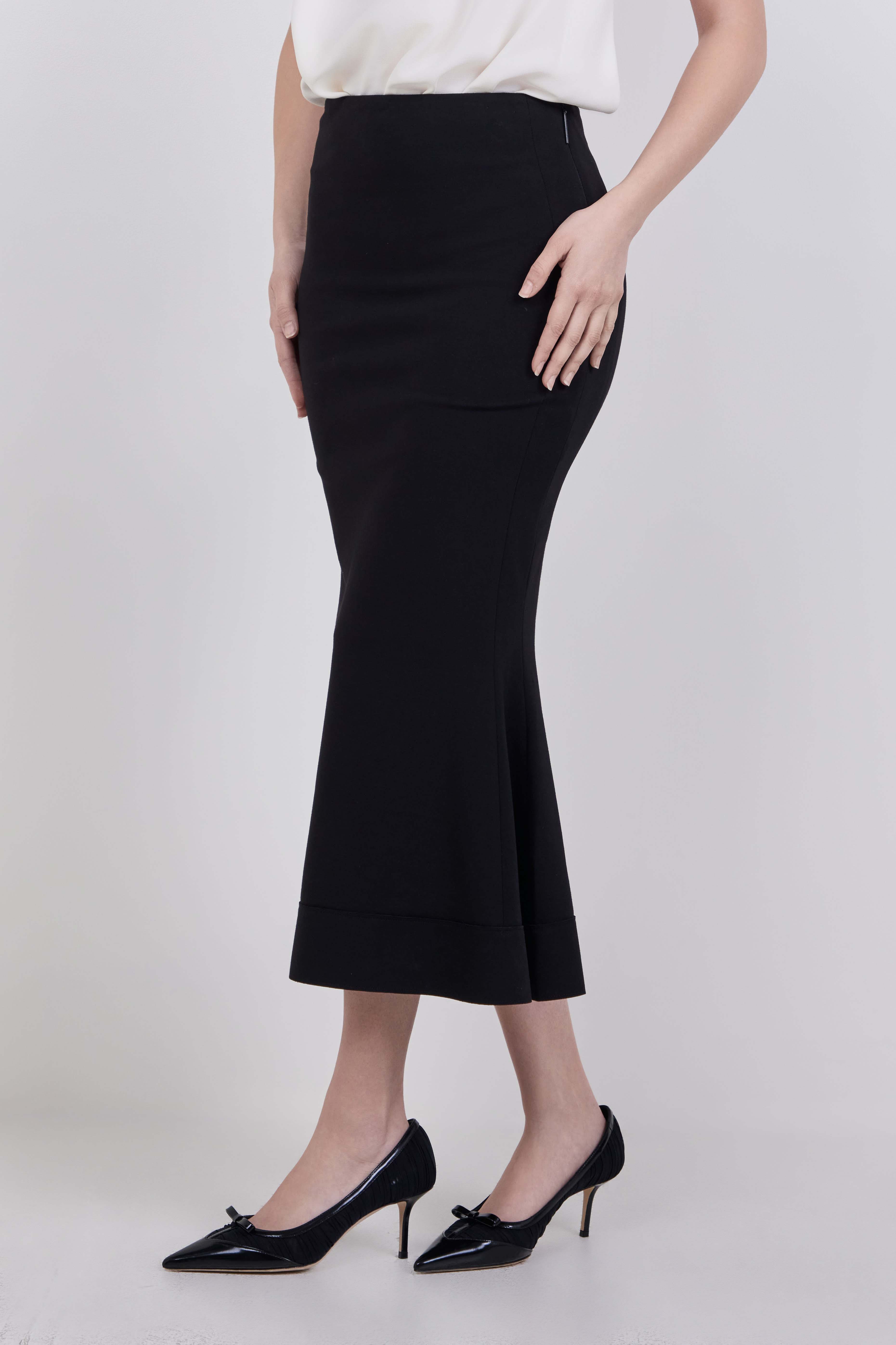 תמונת דוגמן קידמית של חצאית מידי