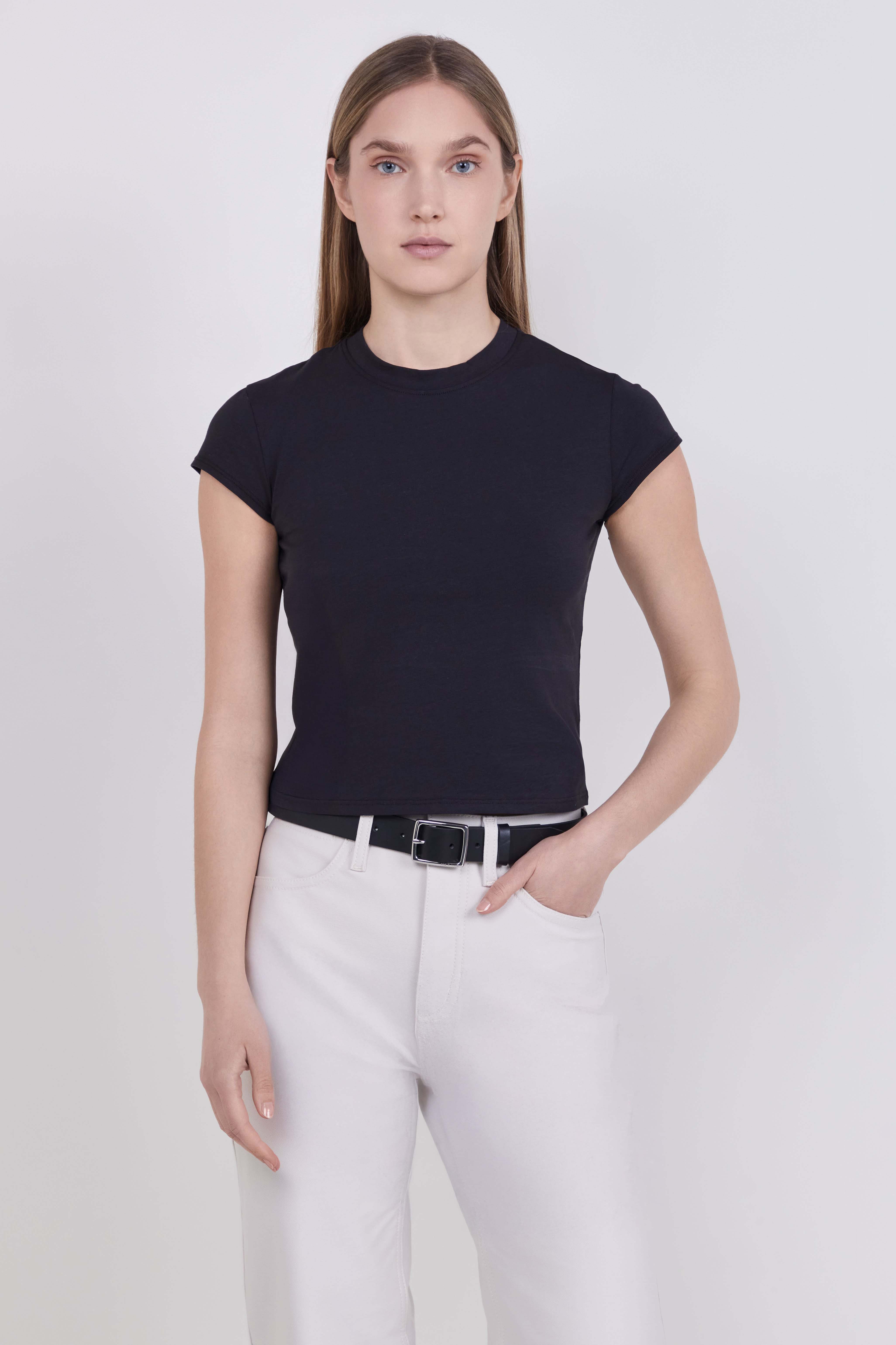 תמונת דוגמן קידמית של Organic Cotton Baby Tee