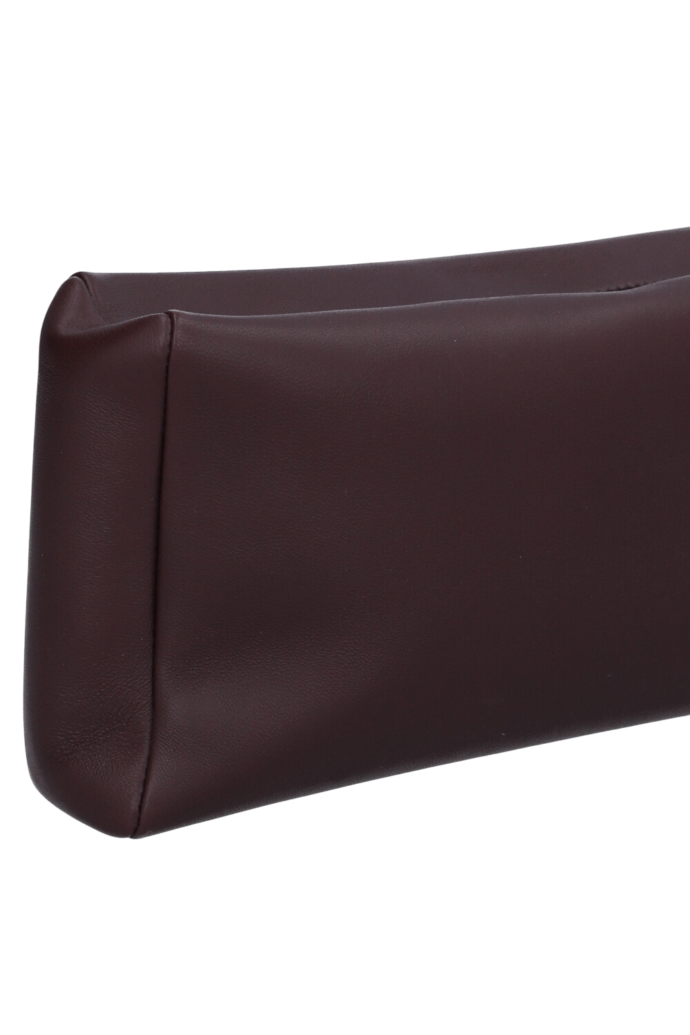 תמונת תקריב של תיק קלאץ'