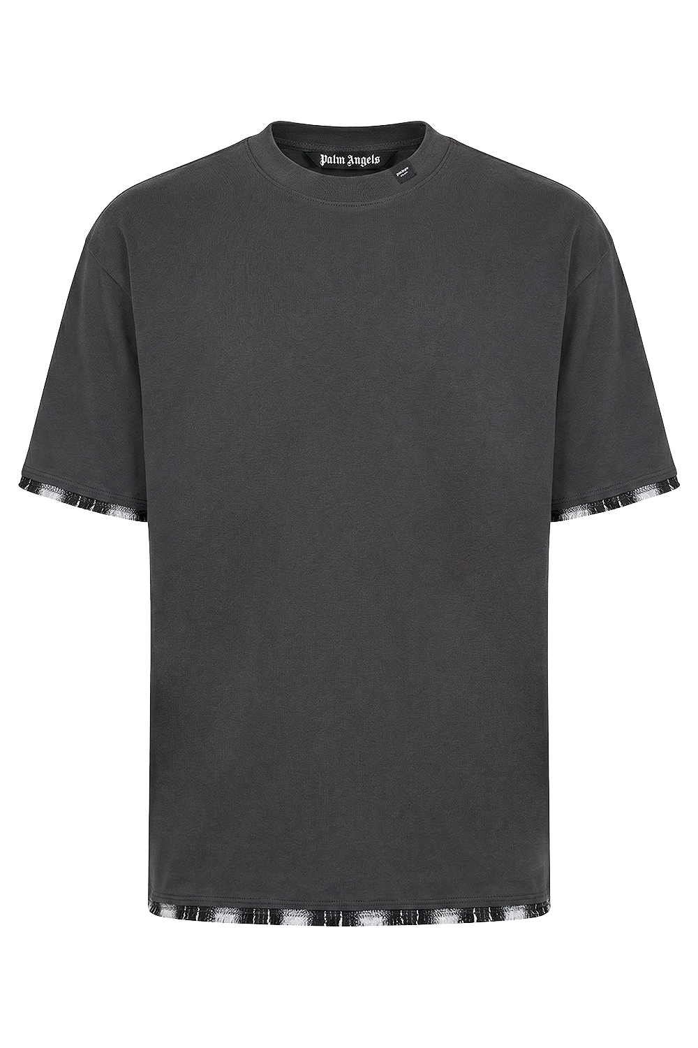 תמונה קידמית של חולצת טי אוברסייז