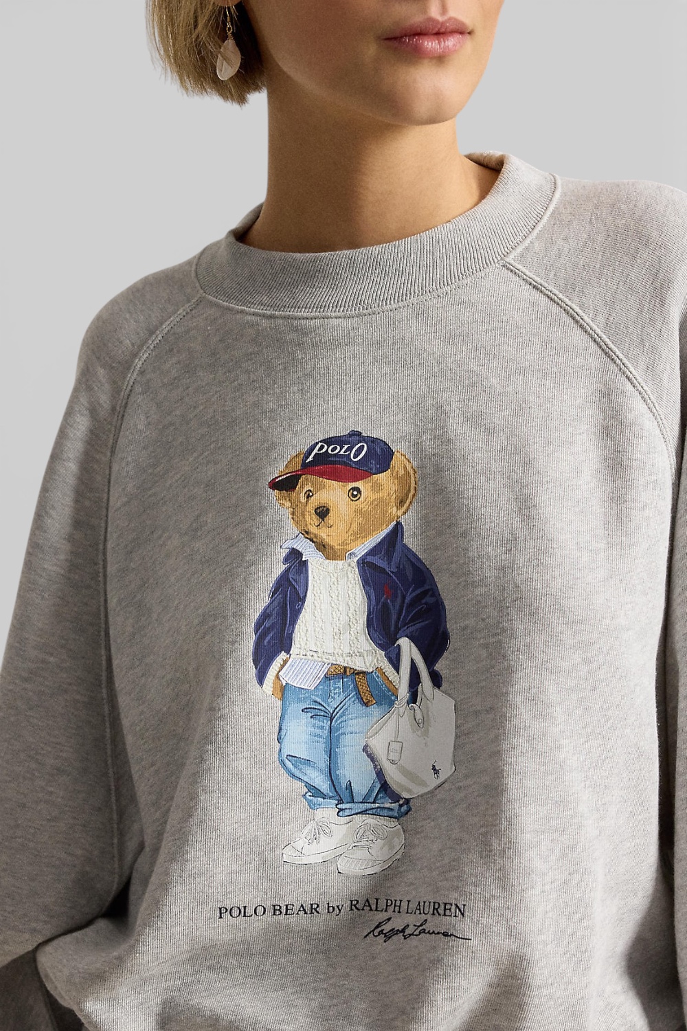 תמונת תקריב דוגמן של סווטשירט