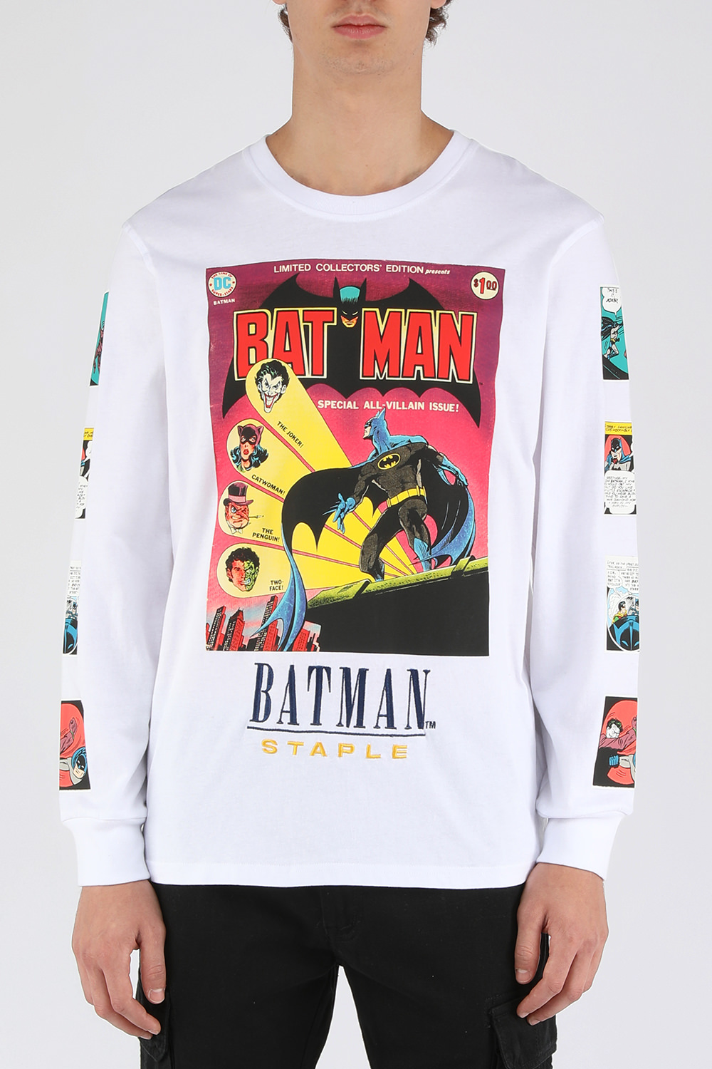 תמונת דוגמן קידמית של חולצת טי ארוכה עם הדפס באטמן