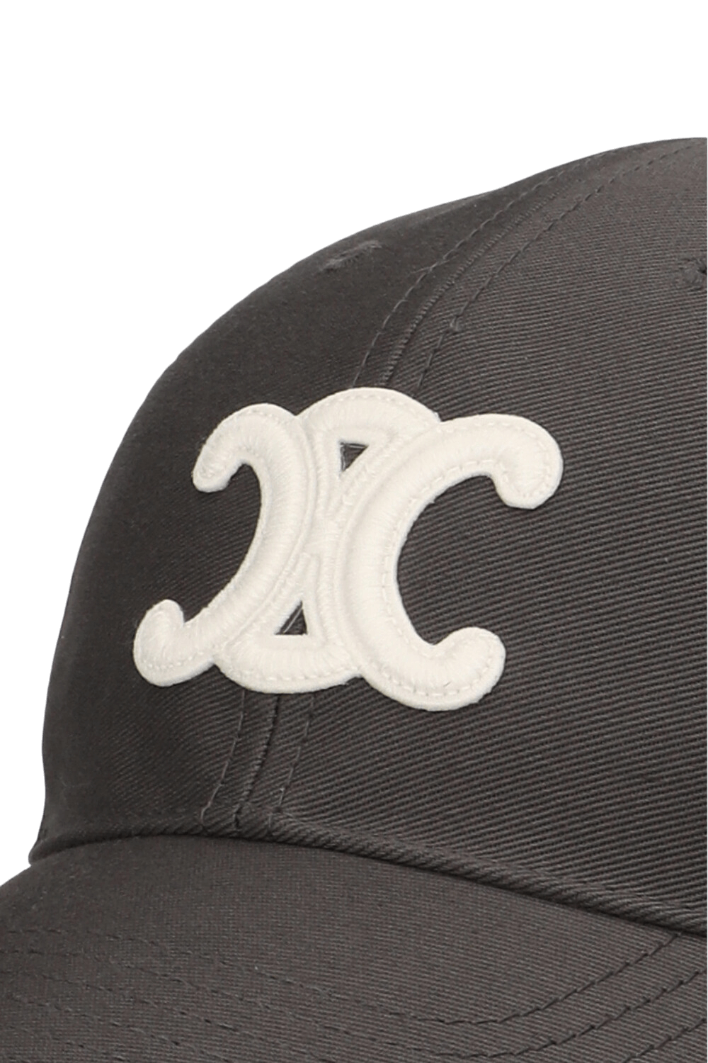 תמונת תקריב של כובע מצחייה