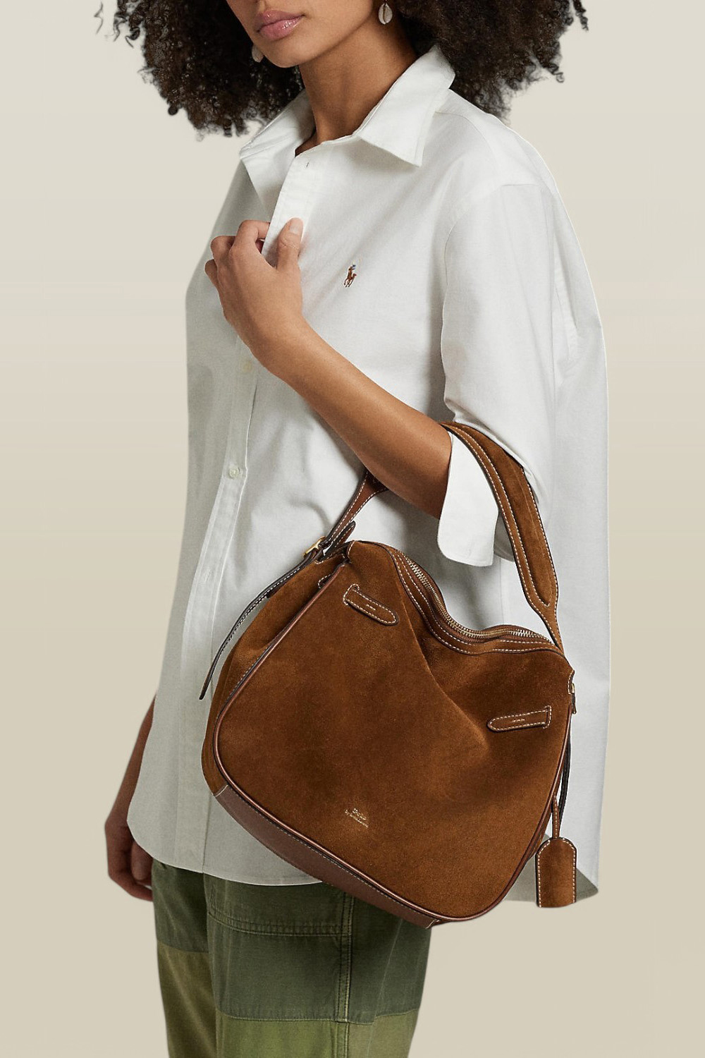 תמונת דוגמן קידמית של תיק כתף פולו איי-די לארג'