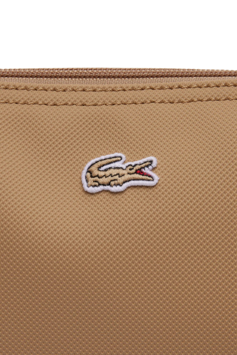 תמונת פנים של תיק נשיאה