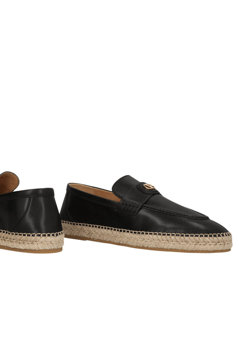 תמונת תקריב של נעלי אספדריל