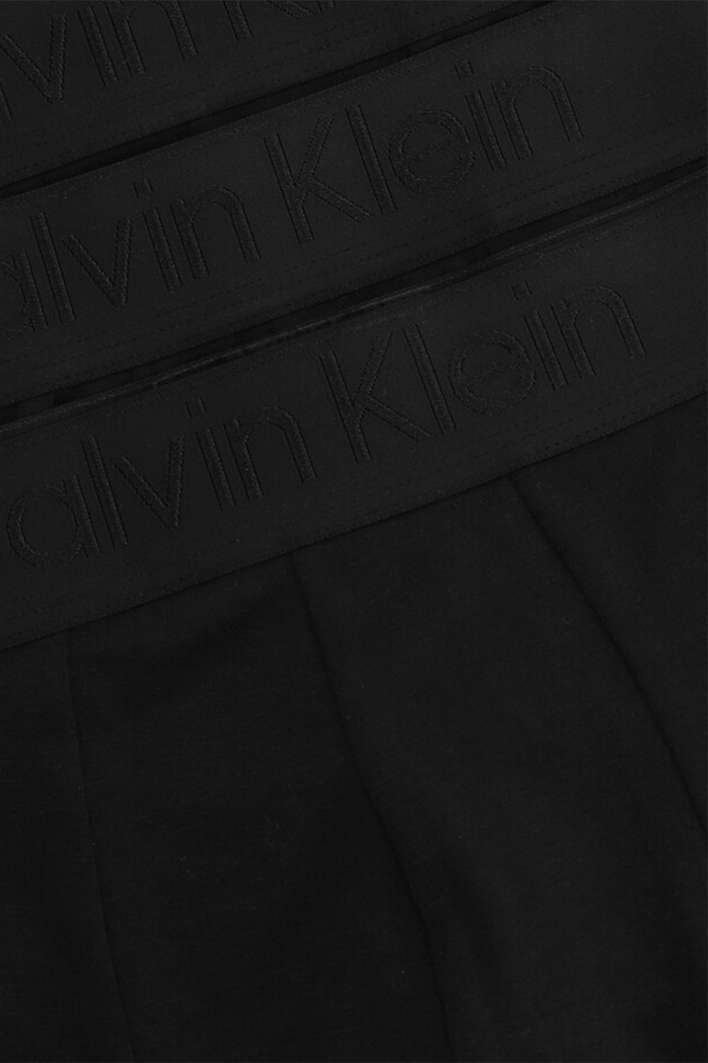 תמונת תקריב של מארז שלושה תחתוני בוקסר