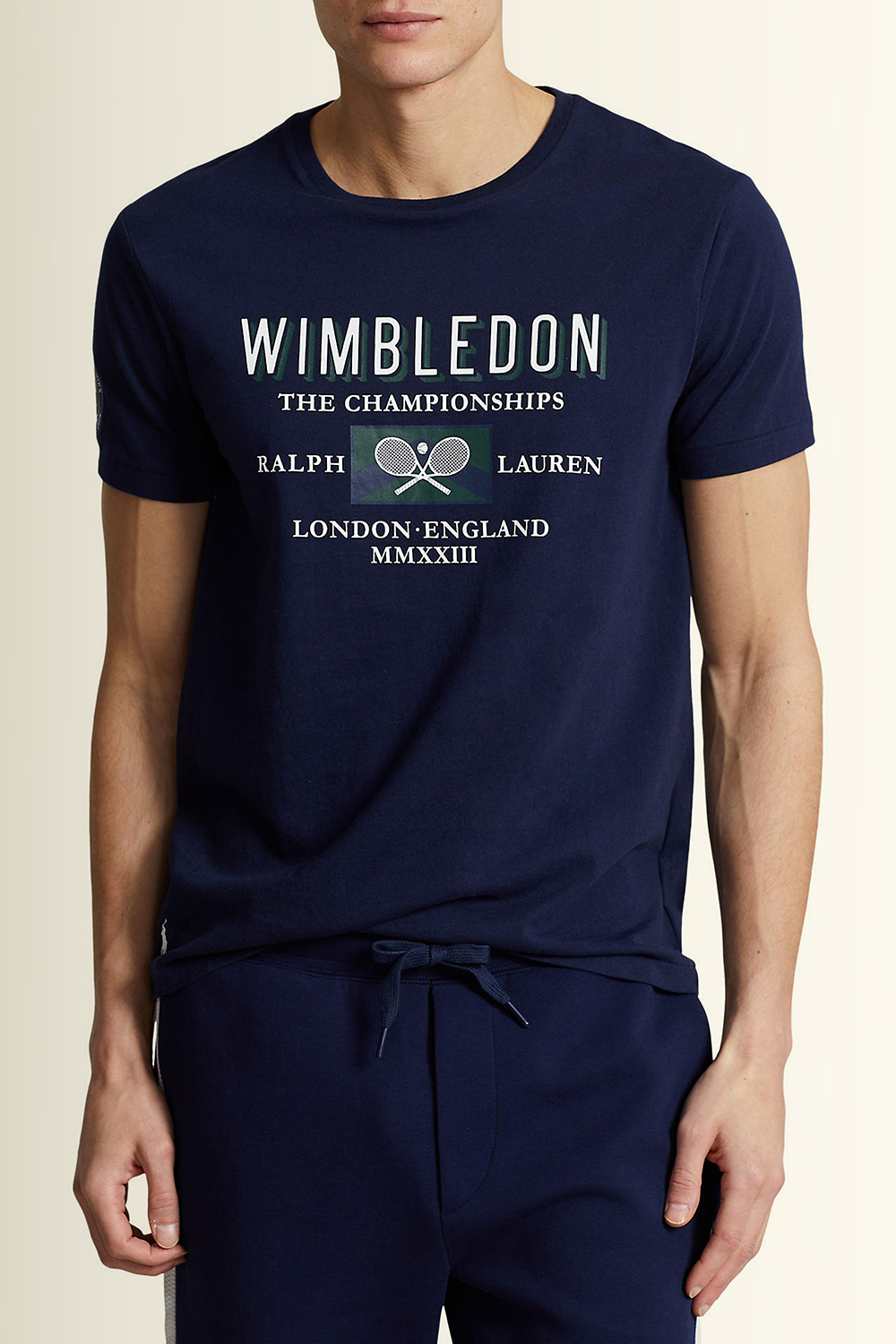 תמונת דוגמן קידמית של פולו רלף לורן X ווימבלדון חולצת טי סלים