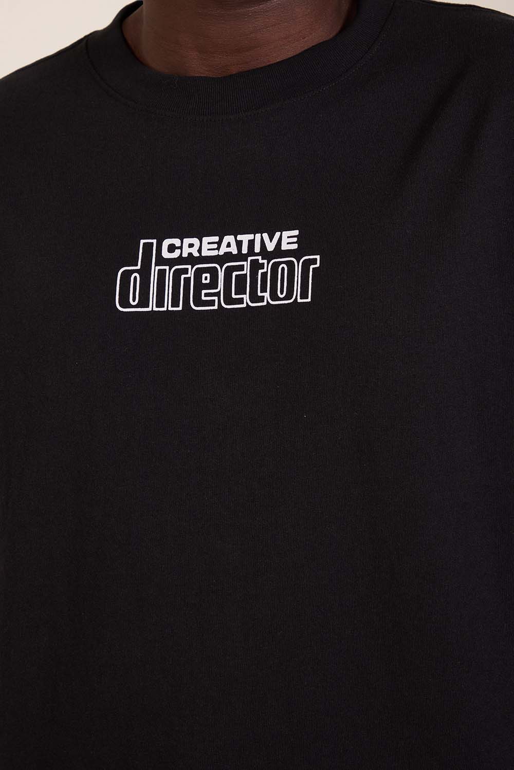 תמונת דוגמן אחורית של חולצת טי