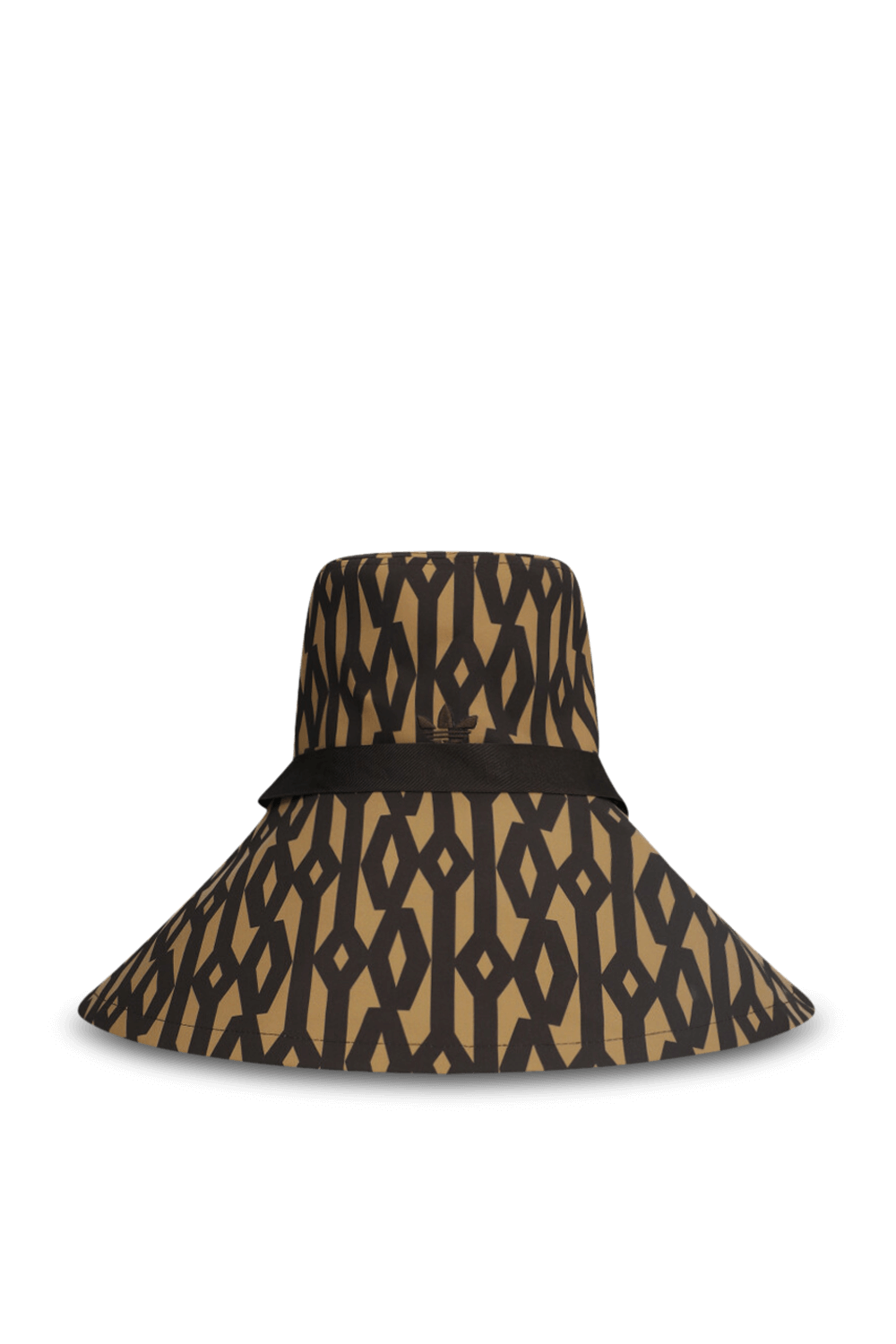 תמונה קידמית של אייבי X אדידס כובע באקט דו צדדי