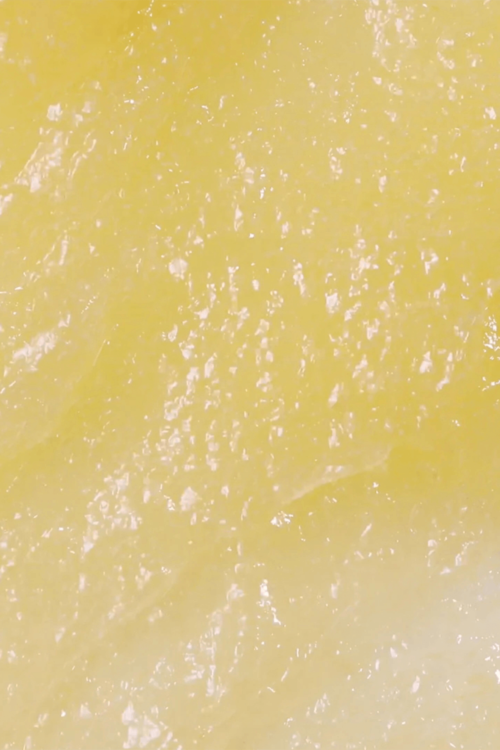 תמונת תקריב של Gentle Buffing Gelee 150 ml