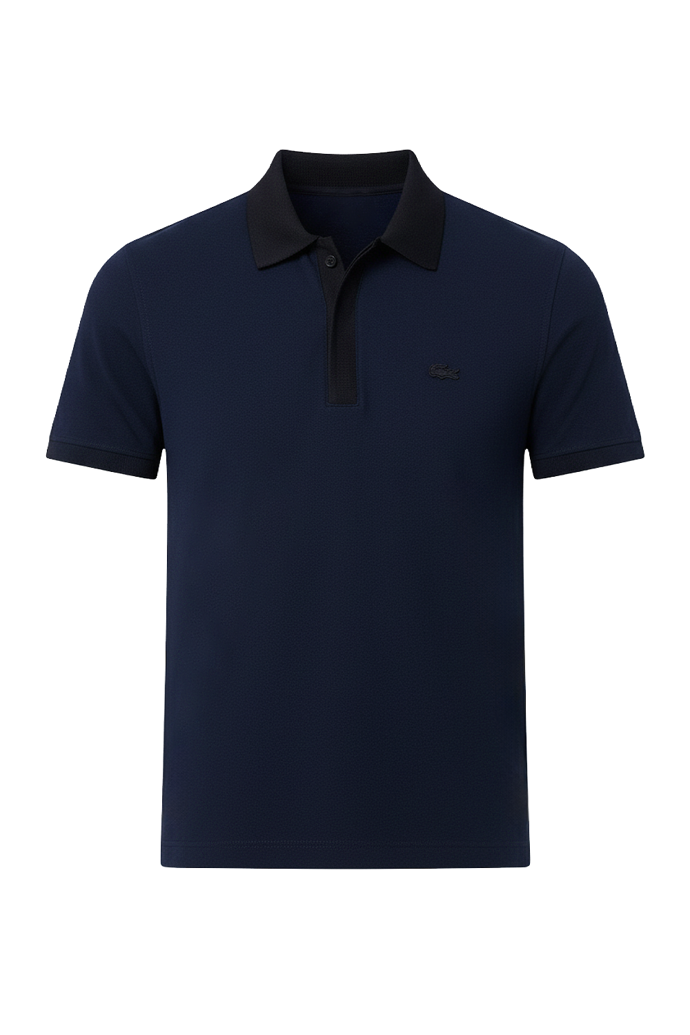 תמונה קידמית של חולצת פולו