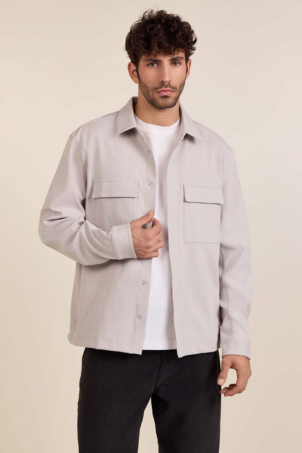 תמונת דוגמן קידמית של Sojourn Overshirt