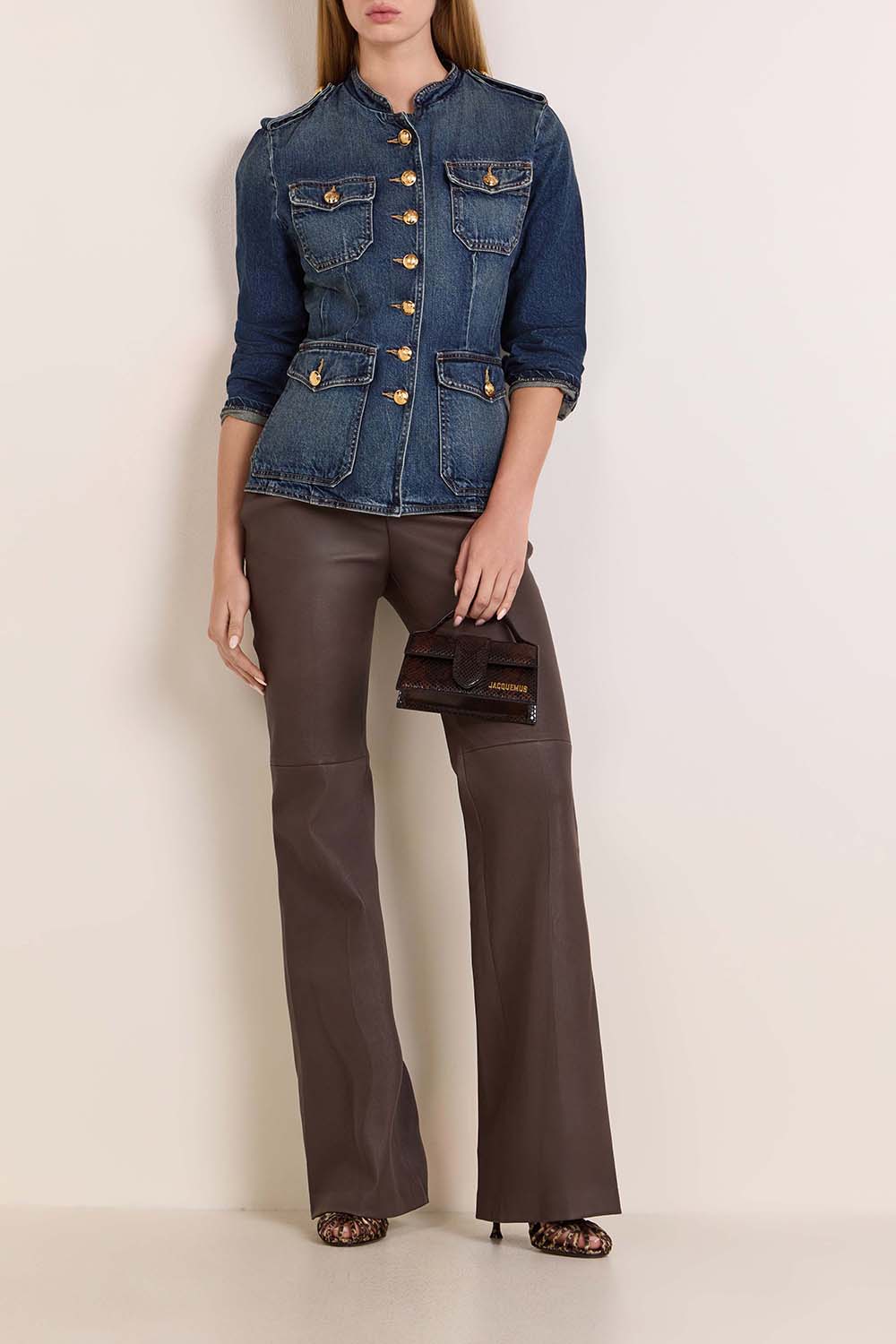 תמונת דוגמן קידמית של תיק לה במבינו