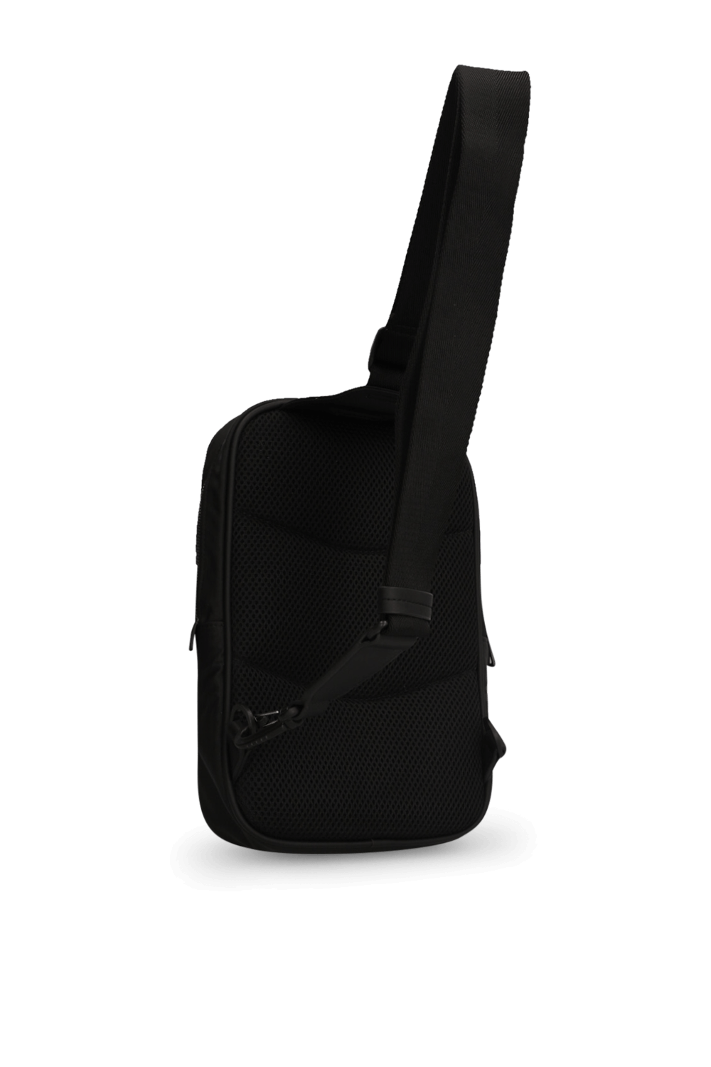 תמונה אחורית של תיק קרוס