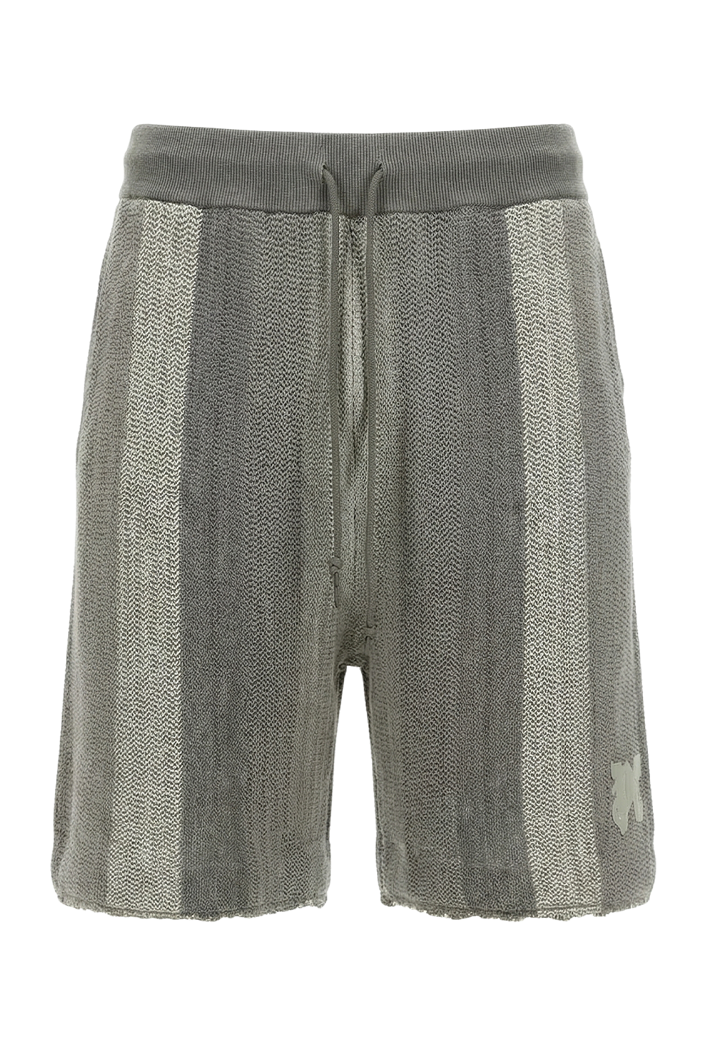 תמונה קידמית של מכנסיים קצרים סרוגים