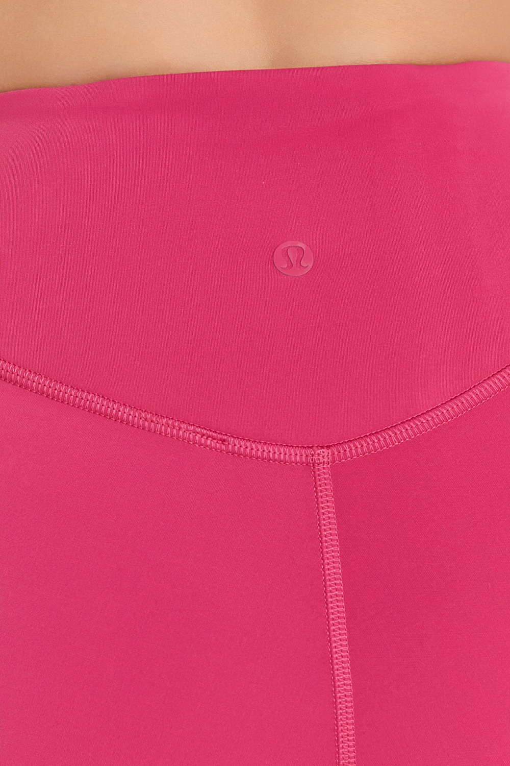 תמונת תקריב דוגמן של Wunder under SmoothCover HR tight 28