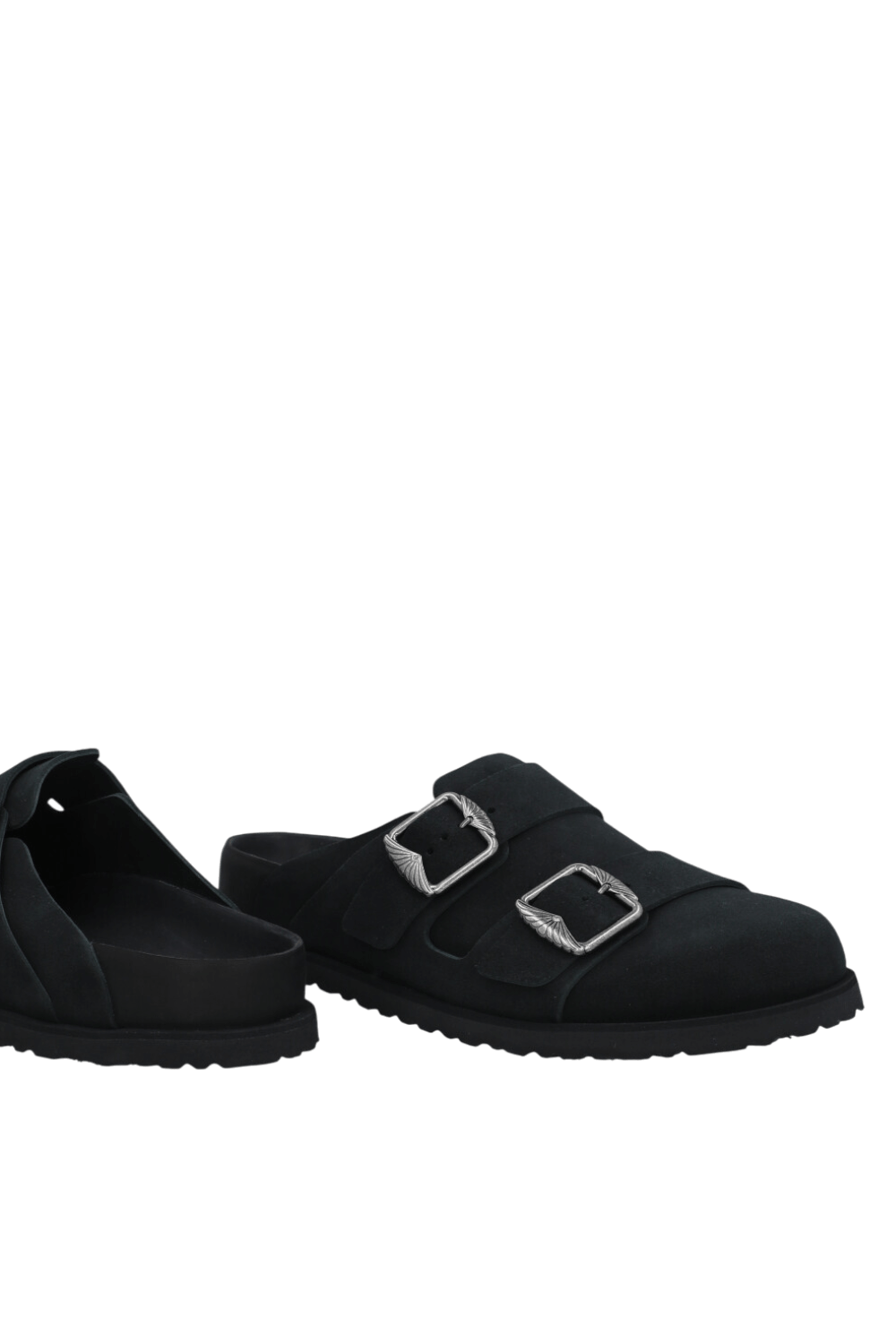 תמונת תקריב של כפכפי ווסט