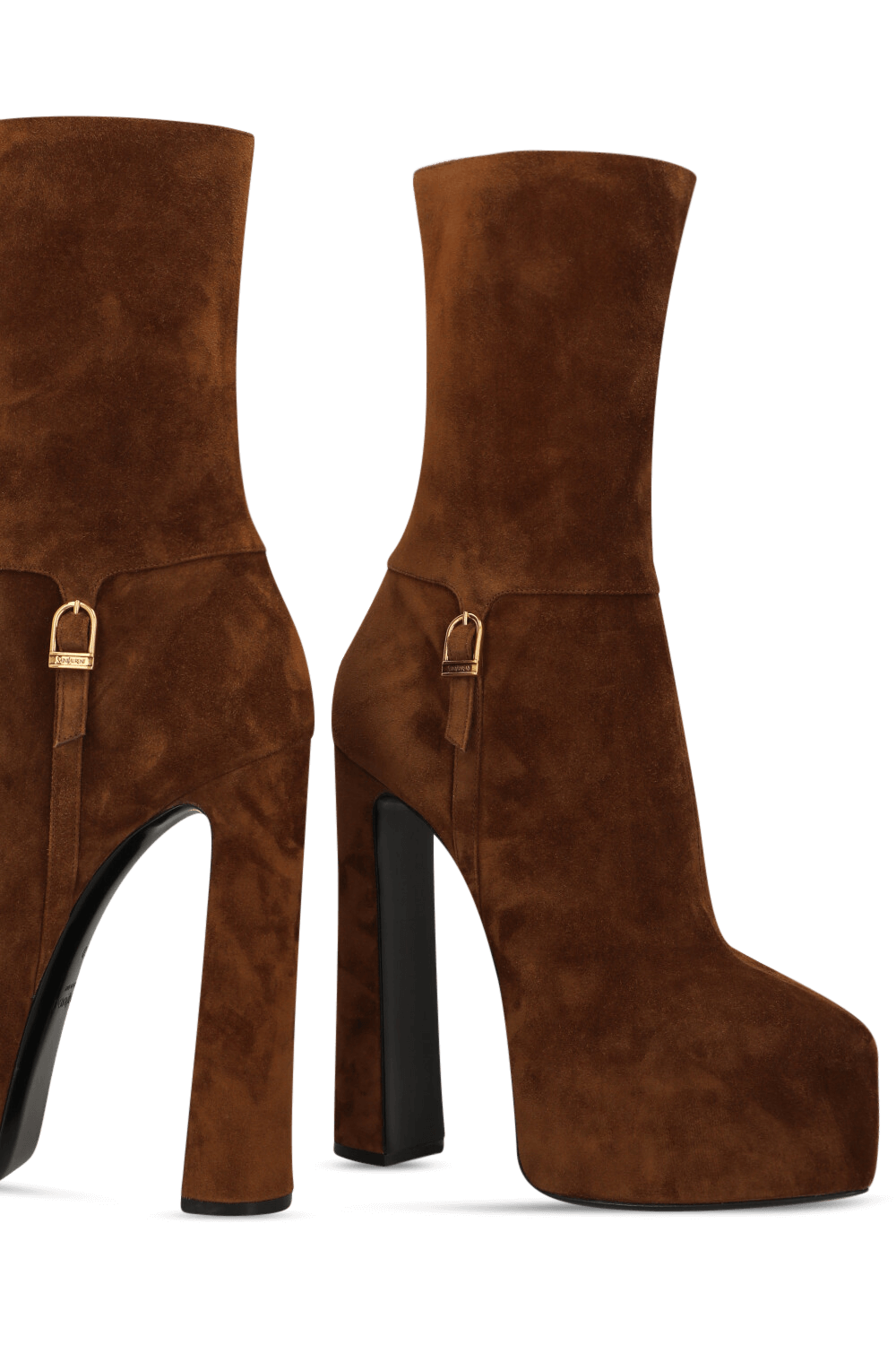 תמונת תקריב של מגפוני פלטפורמה