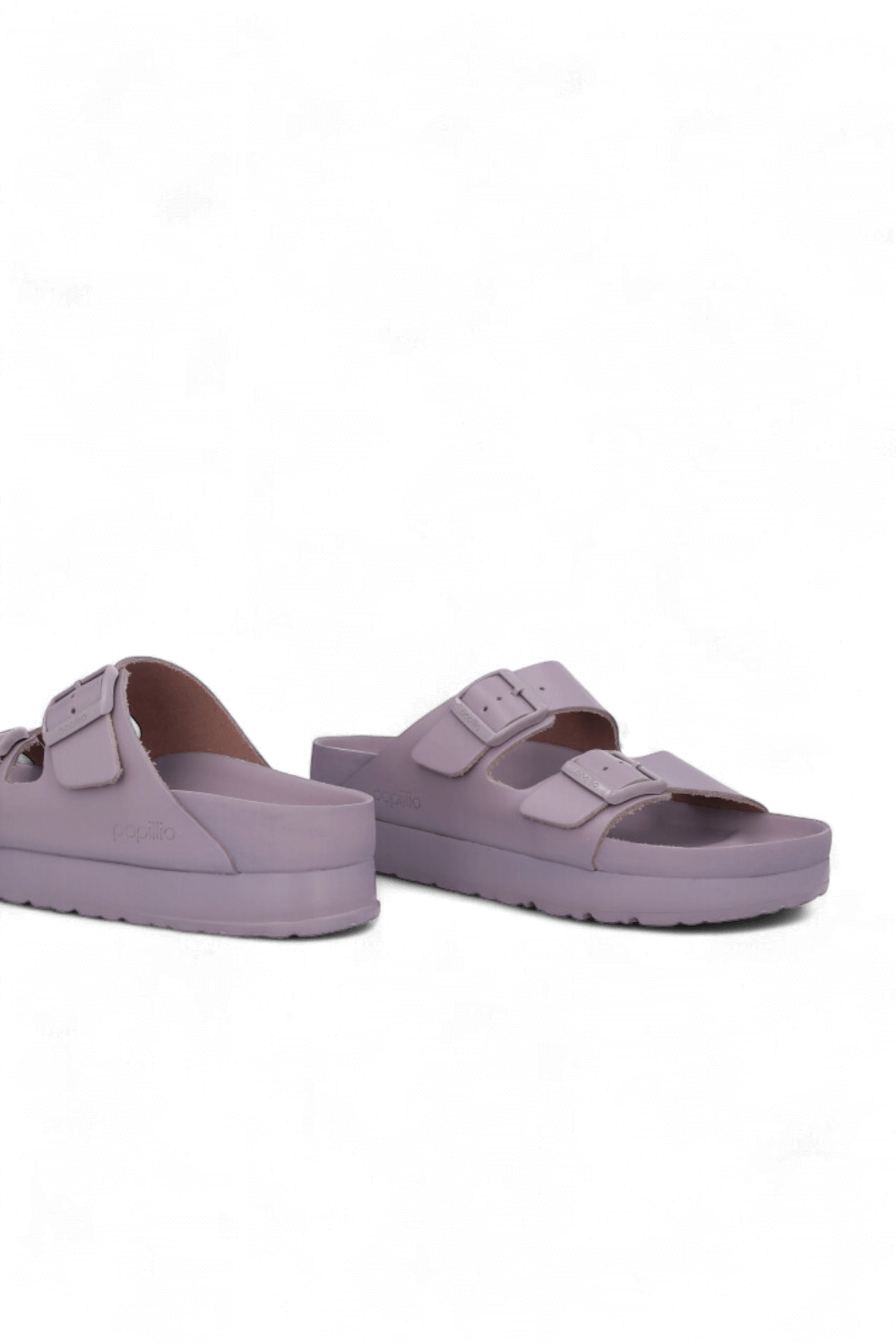 תמונת תקריב של סנדלי אריזונה פלקס פלטפורמה