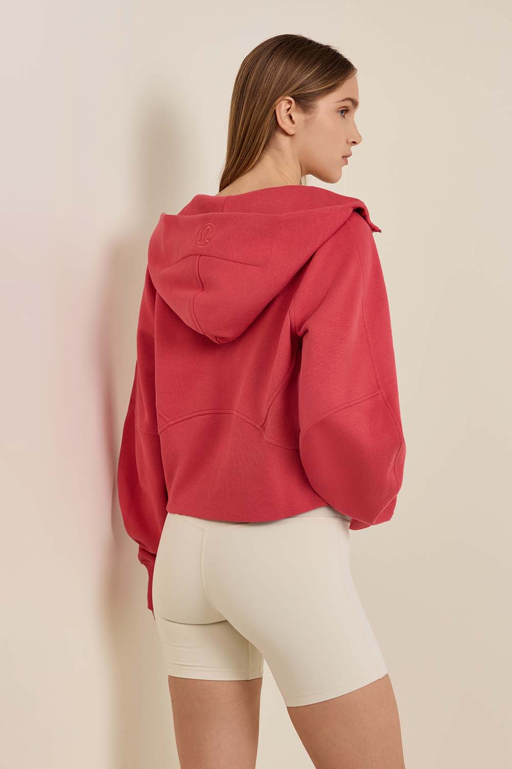 תמונת דוגמן אחורית של Scuba Oversized Full Zip