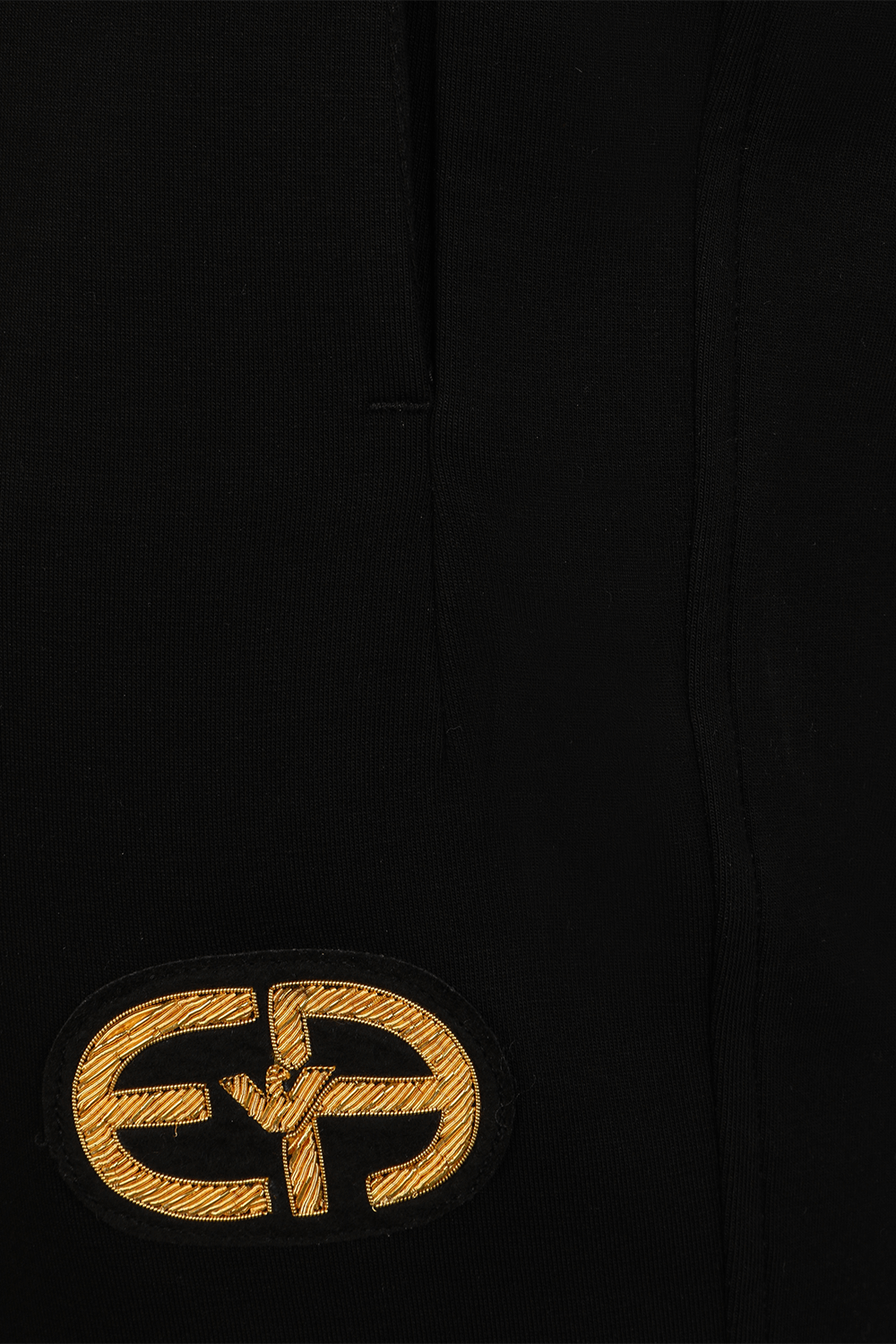 תמונה אחורית של מכנסי טרנינג ארוכים