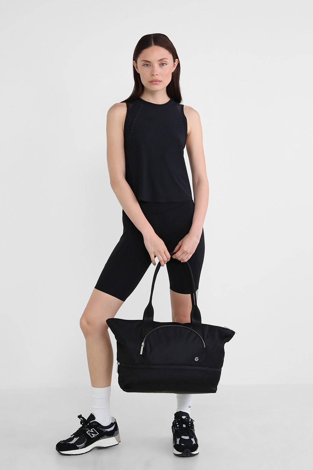 תמונת דוגמן קידמית של City Adventurer Tote Bag