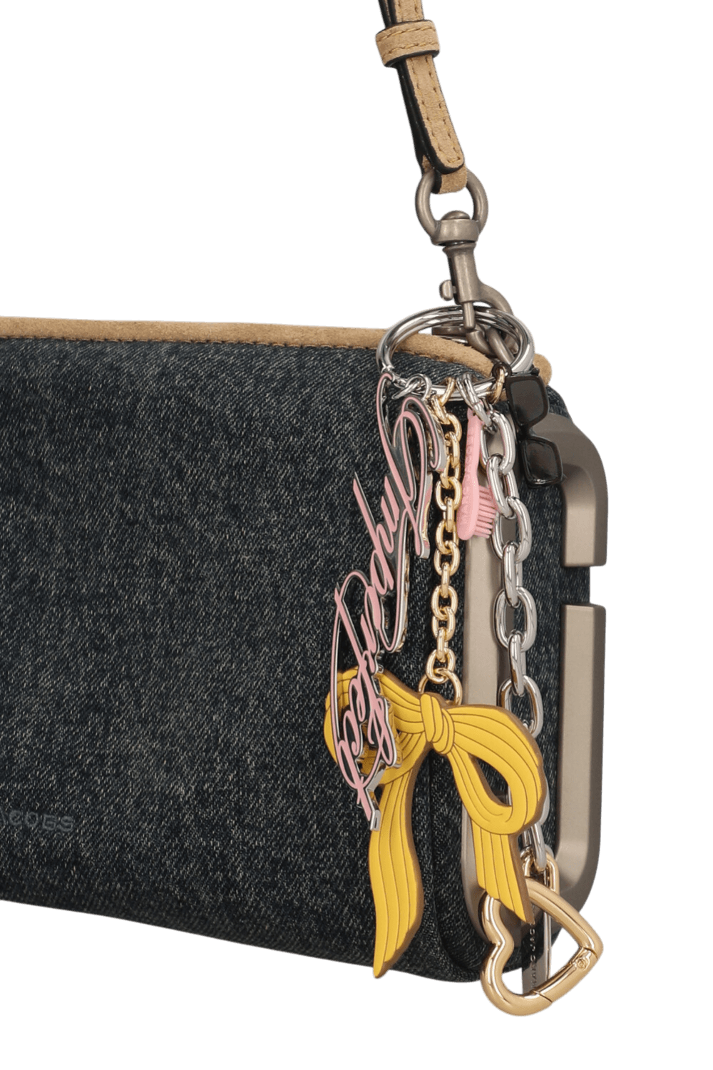 תמונה אחורית של צ'ארם לתיק