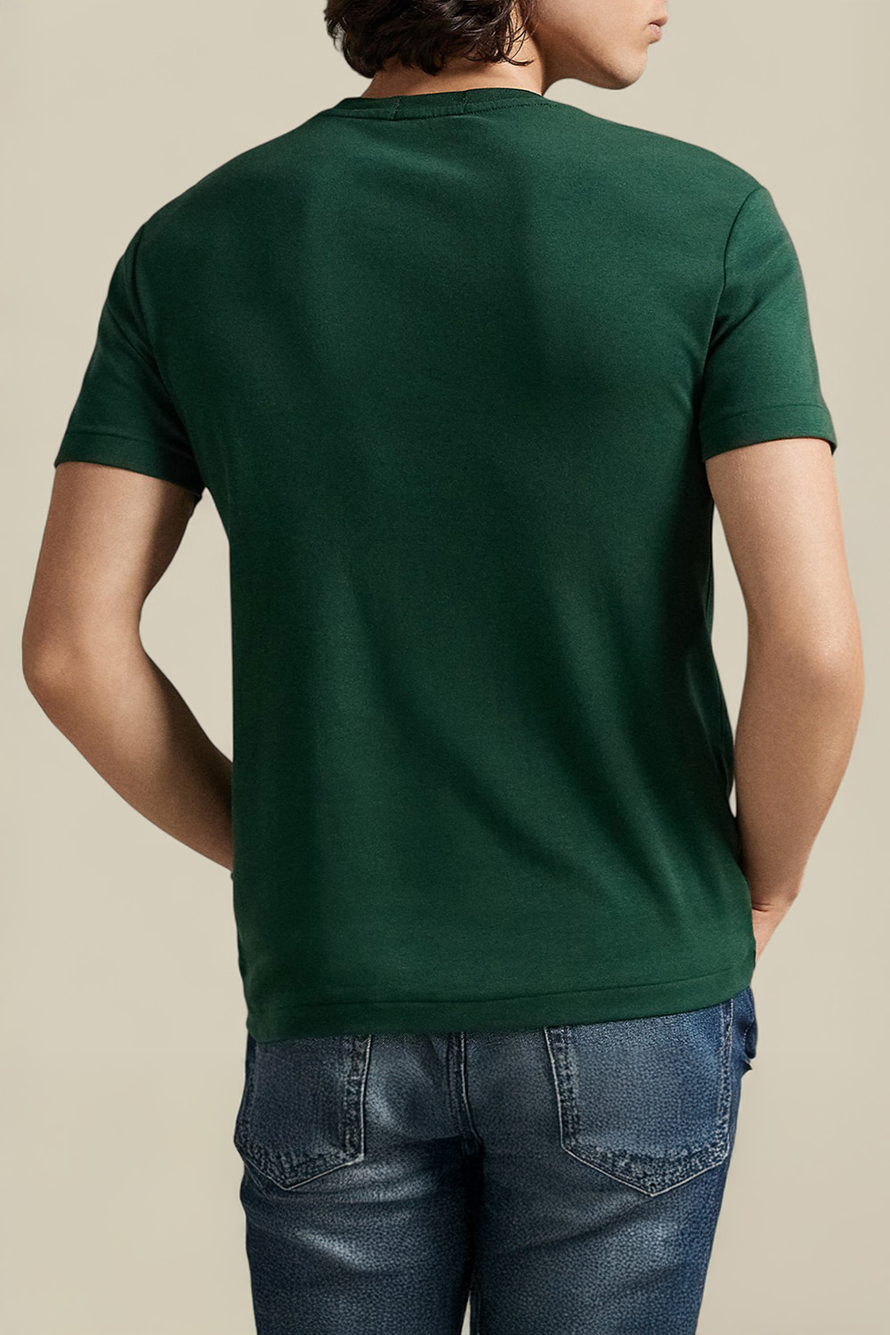 תמונת דוגמן אחורית של חולצת טי סלים