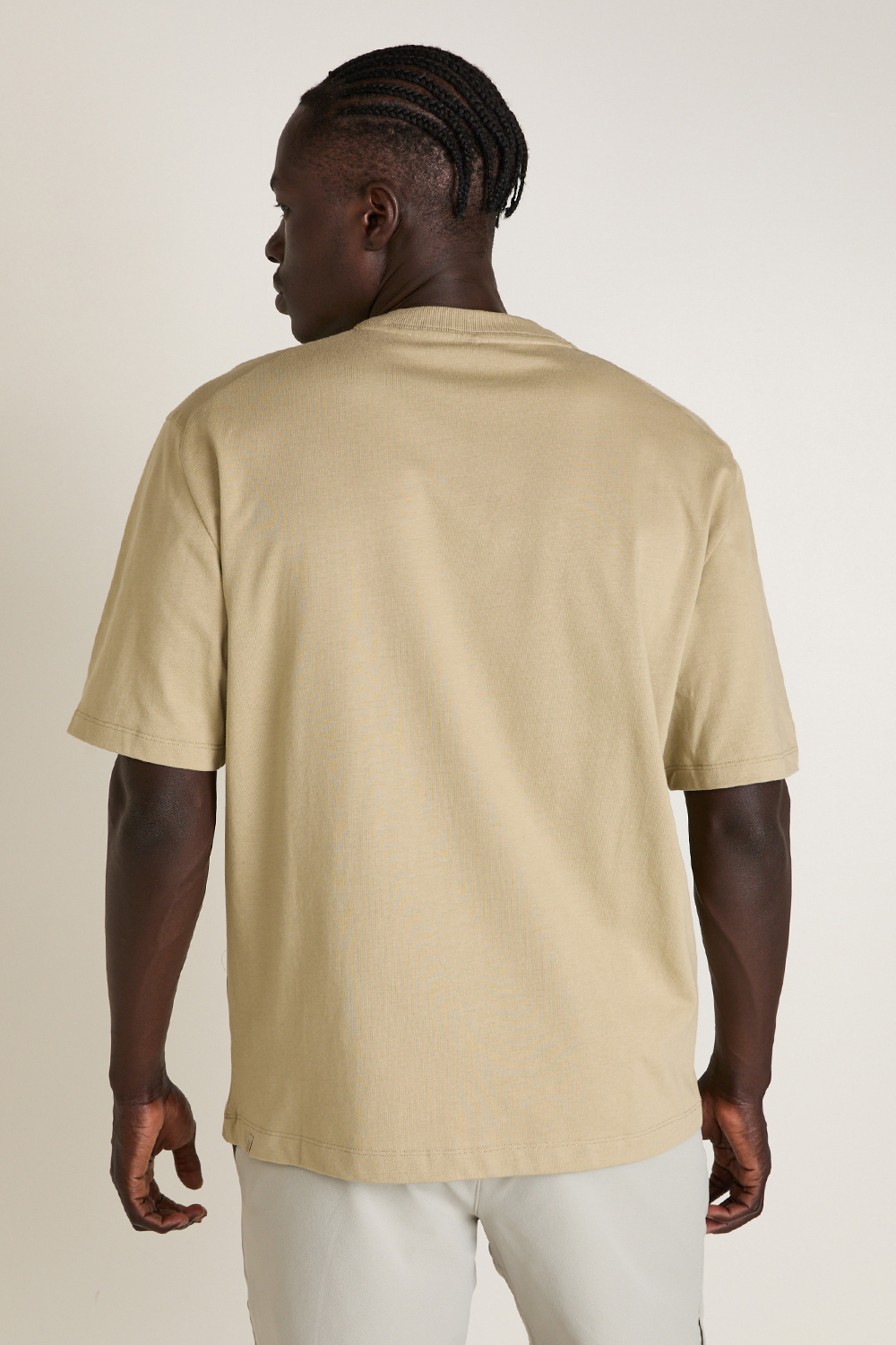 תמונת דוגמן אחורית של Heavyweight Cotton Jersey T-Shirt