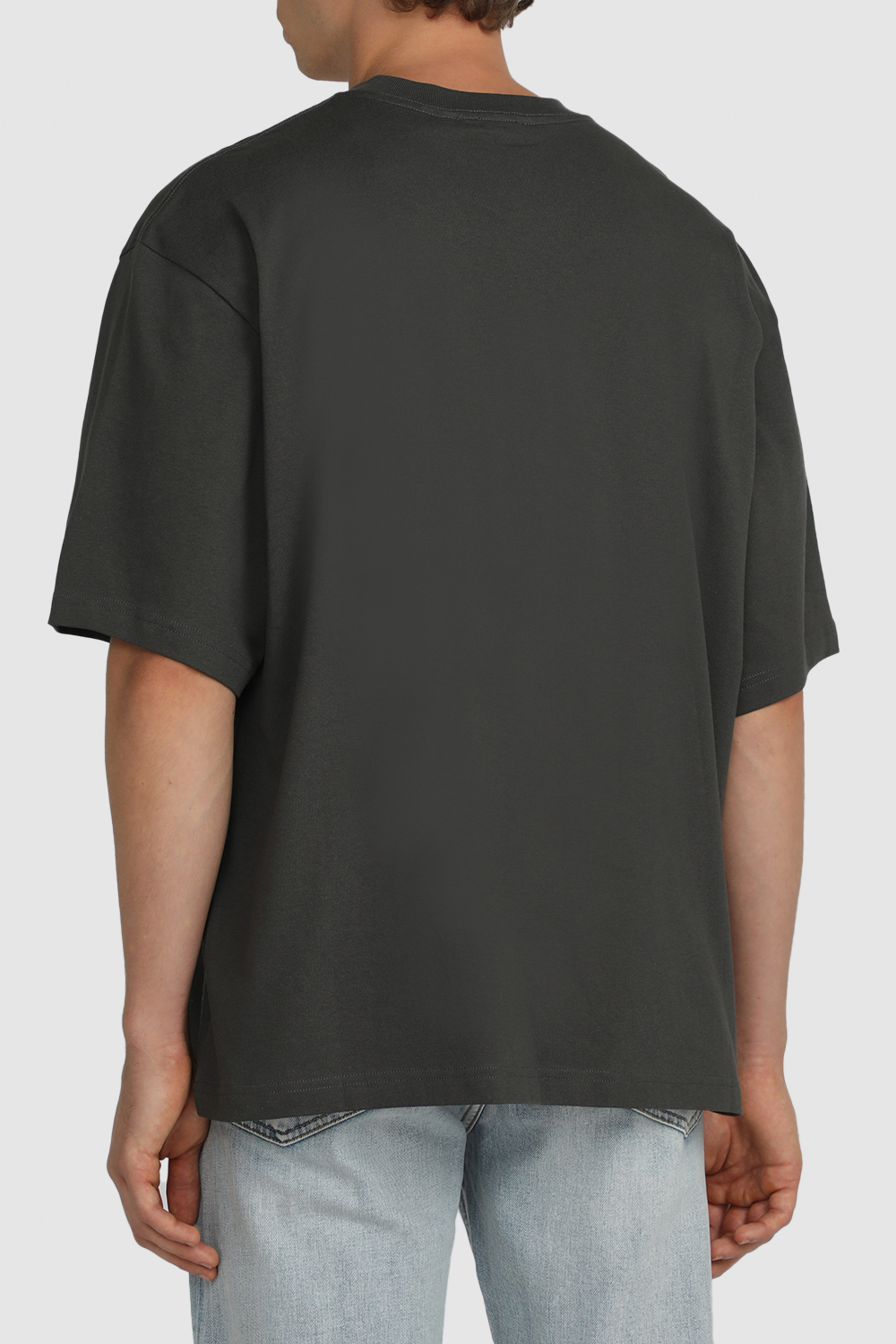 חולצת טי עם פאץ` AXEL ARIGATO