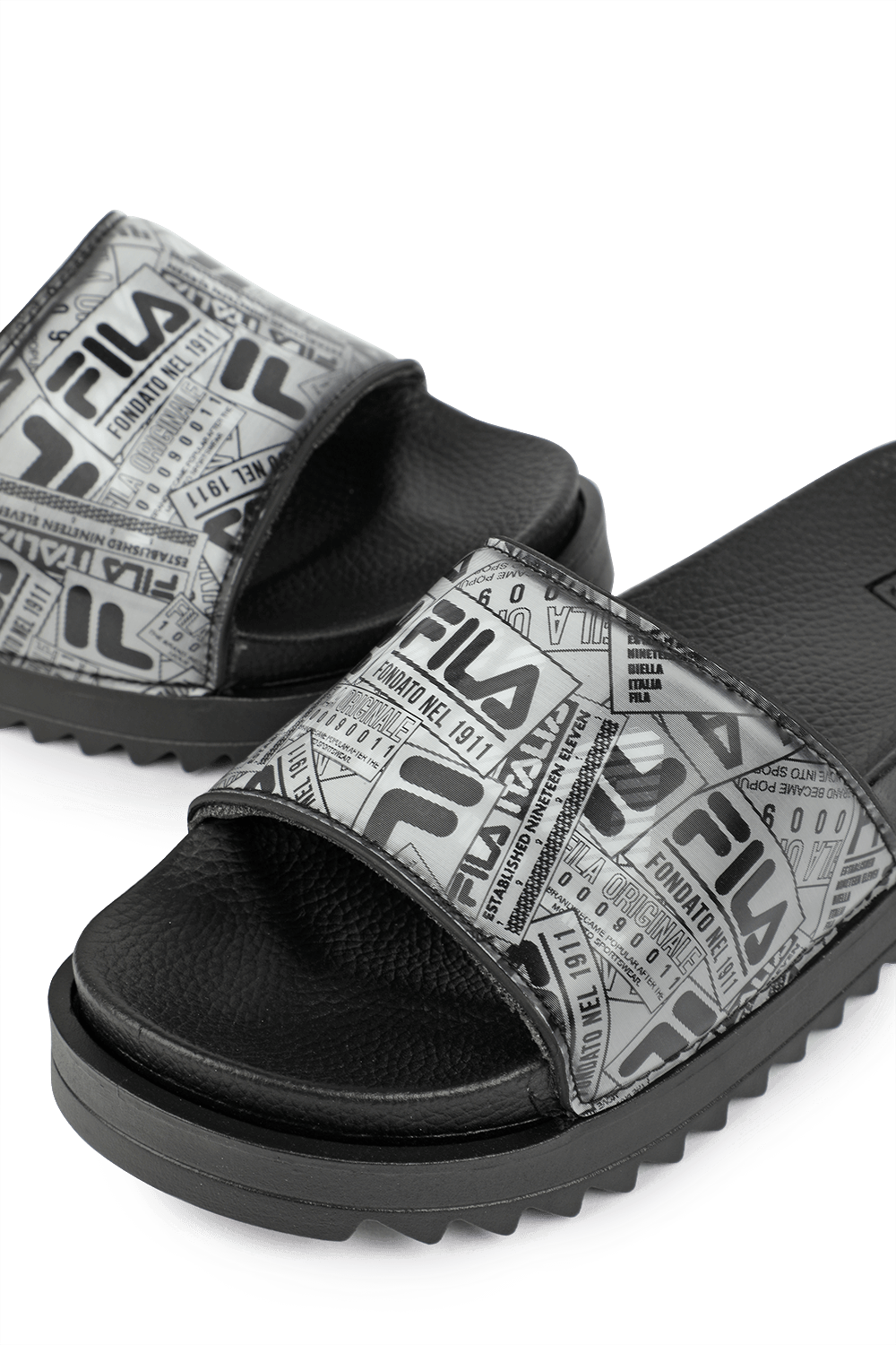 תמונת תקריב של Multi Logo Slides in Black