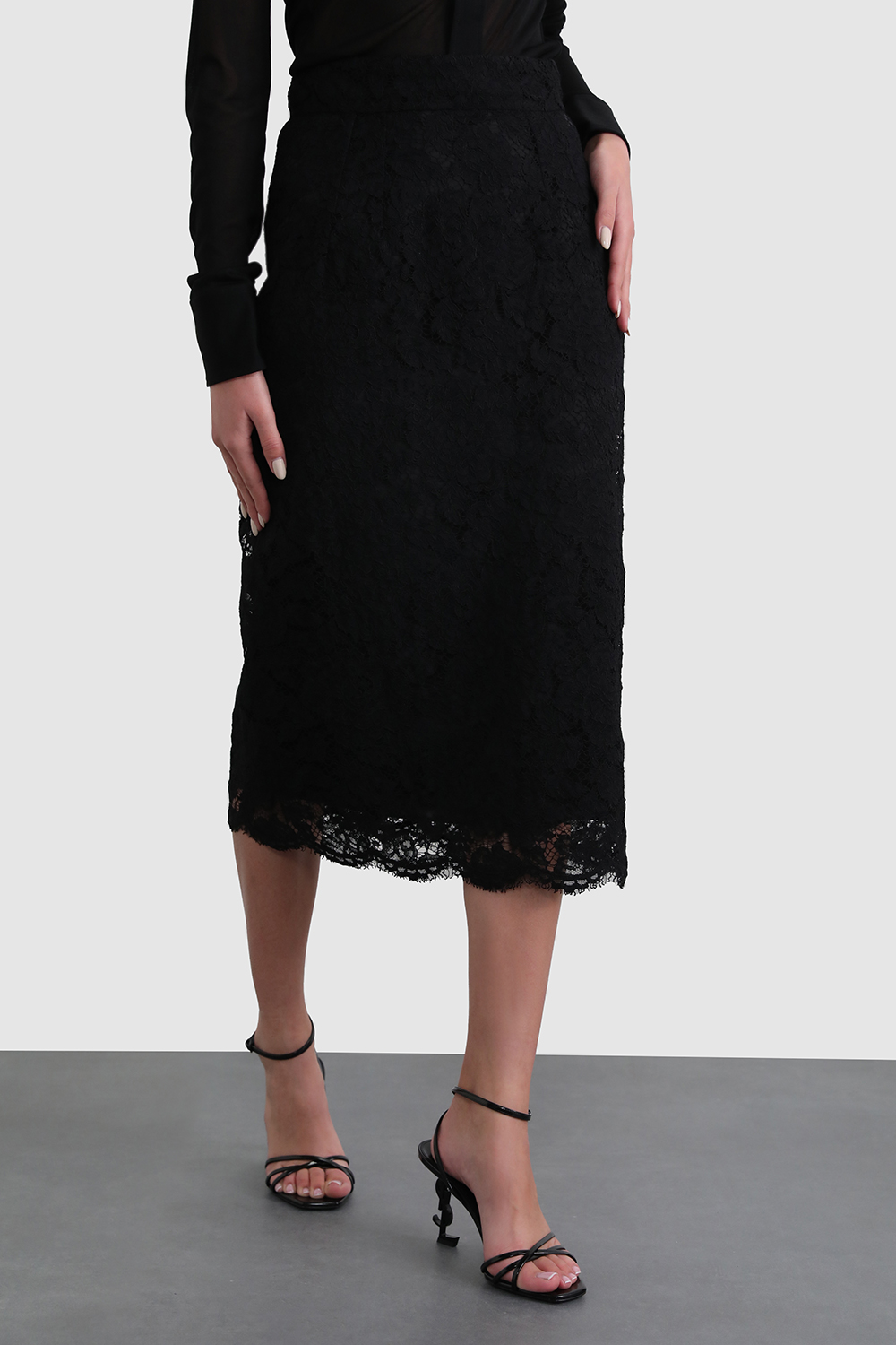 תמונת דוגמן קידמית של חצאית מידי