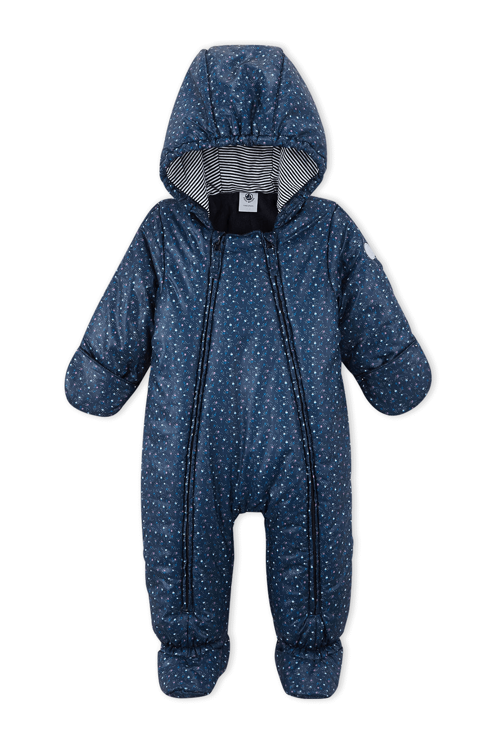 תמונה קידמית של גילאי 18 חודישם מעיל אוברול בצבע כחול