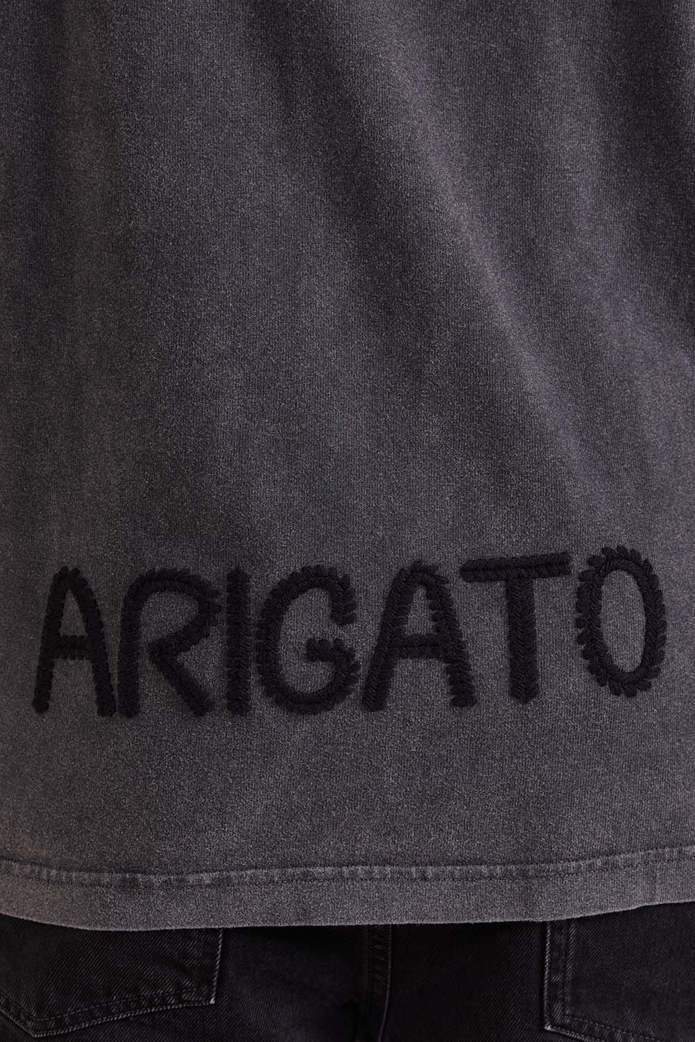 תמונת תקריב דוגמן של חולצת טי