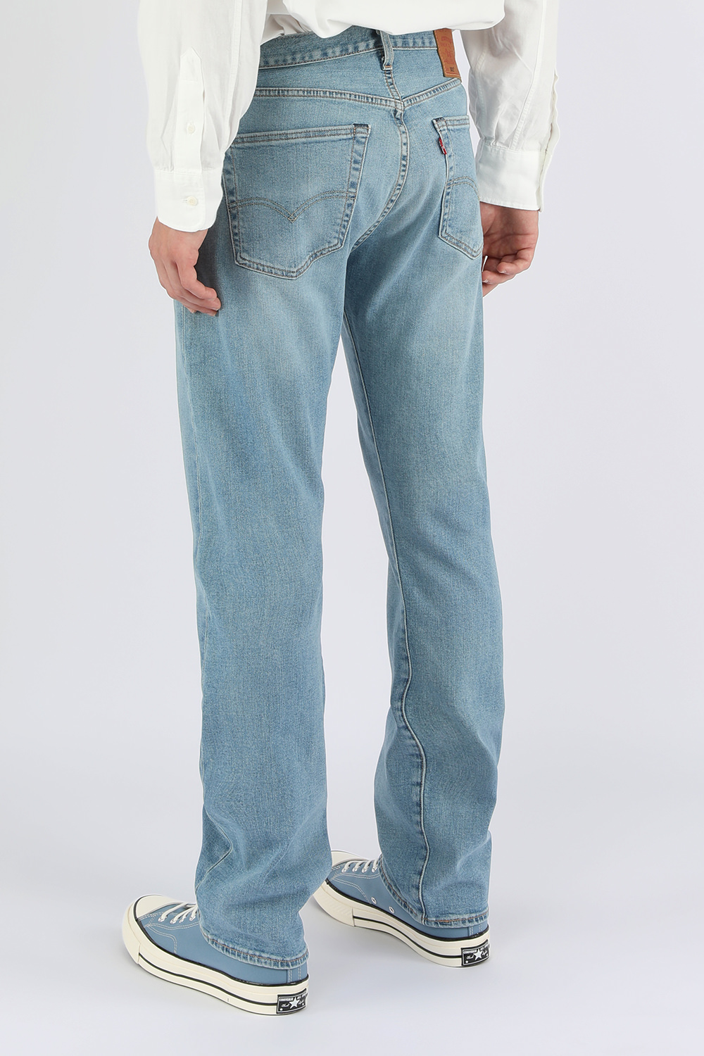 תמונת דוגמן אחורית של מכנסי ג'ינס 501 אוריג'ינל