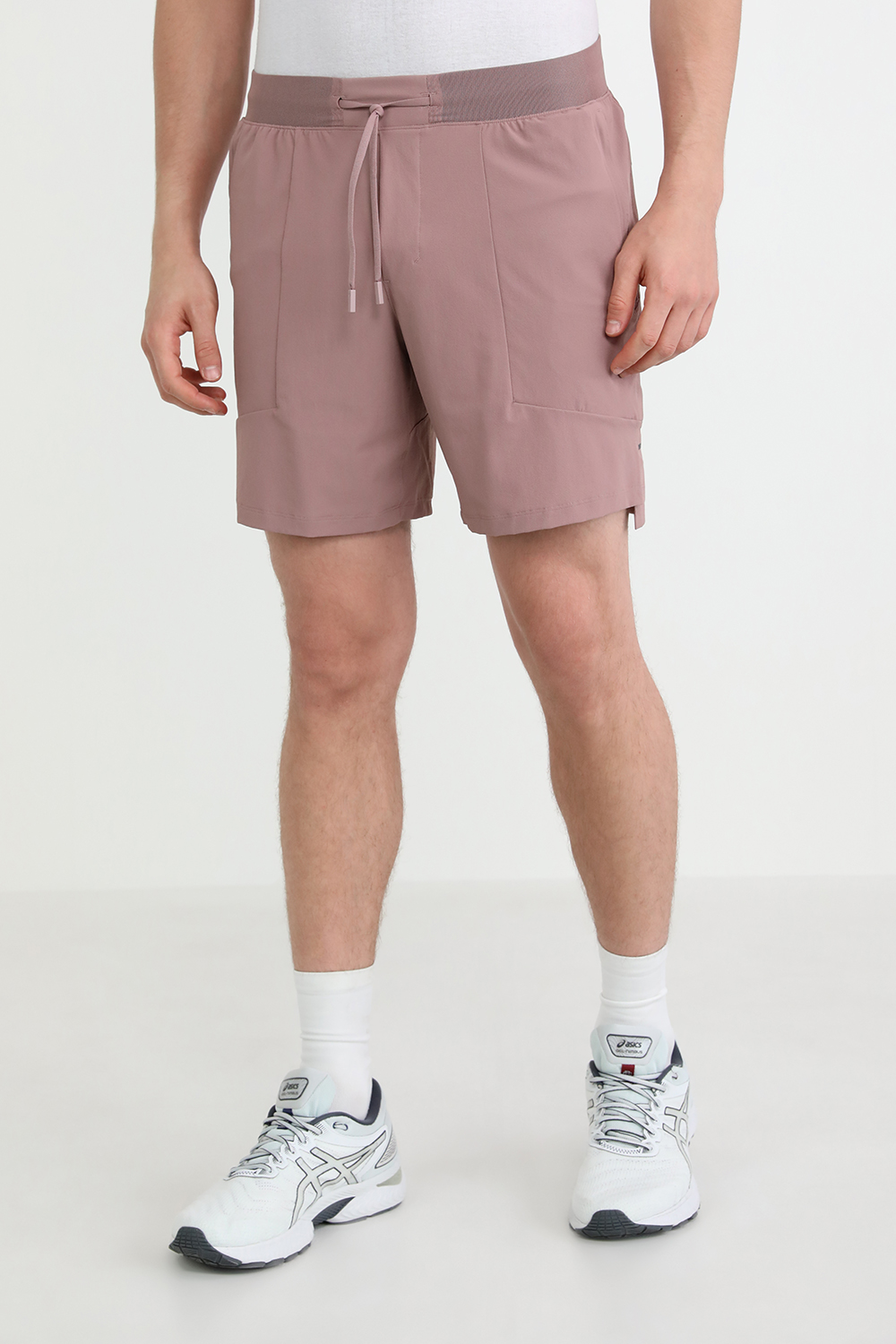 תמונת דוגמן קידמית של License To Train Short 7