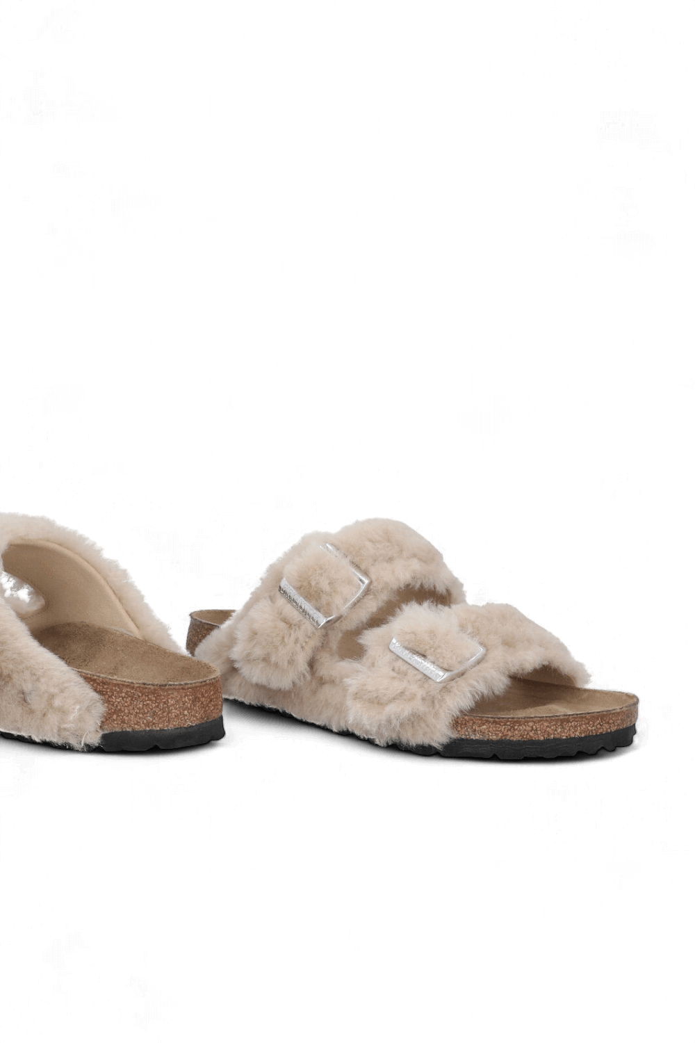 תמונת תקריב של סנדלי אריזונה ריבט שרלינג