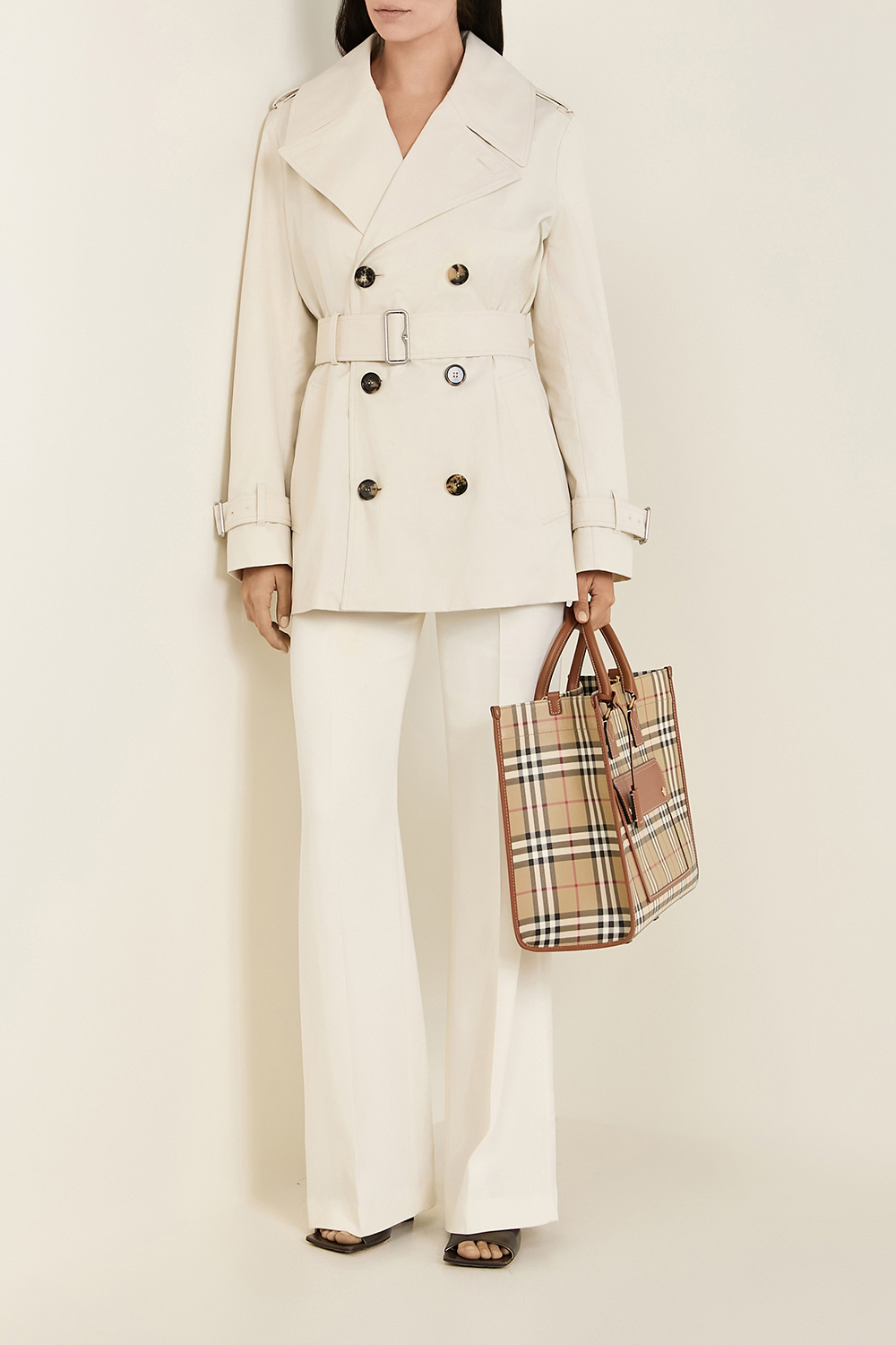 תמונת דוגמן קידמית של תיק פרייה בגודל מדיום