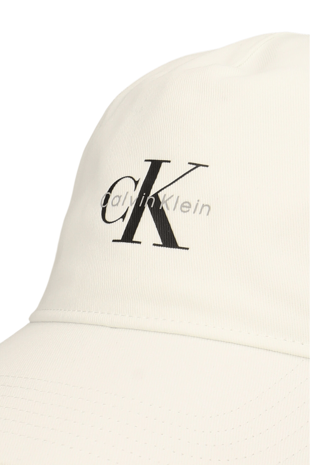 תמונת תקריב של כובע מצחייה